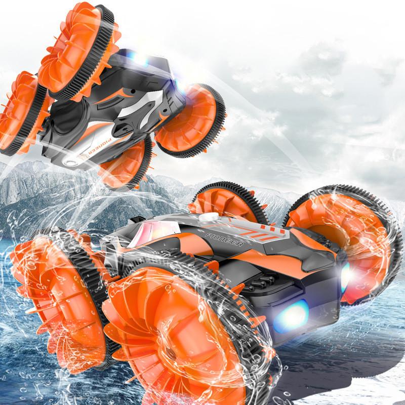 2.4G 6-channel Remote-controlled Amphibious Water and Land Waterproof Stunt Car